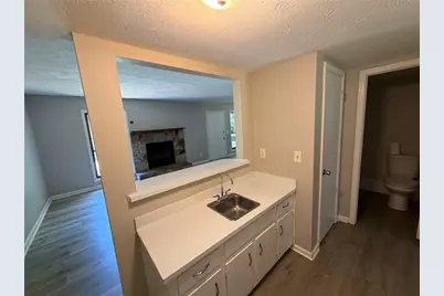 1386 Williamsburg Lane, Norcross, GA 30093 - Photo 6