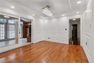 716 Carolina Roads SW, Marietta, GA 30008 - Photo 16
