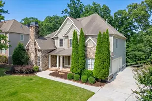 302 Beech Tree Hollow, Sugar Hill, GA 30518 - Photo 4
