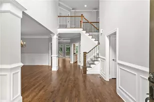 302 Beech Tree Hollow, Sugar Hill, GA 30518 - Photo 4