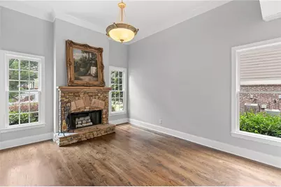 302 Beech Tree Hollow, Sugar Hill, GA 30518 - Photo 6