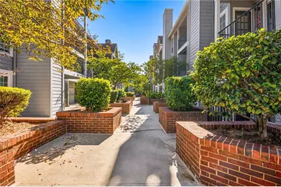305 Granville Court, Atlanta, GA 30328 - Photo 24