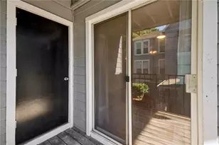 305 Granville Ct, Atlanta, GA 30328 - Photo 18