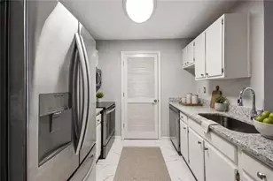 305 Granville Ct, Atlanta, GA 30328 - Photo 6