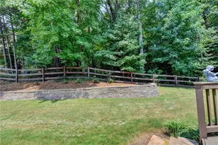 2050 Winthrope Cmns, Alpharetta, GA 30009 - Photo 68