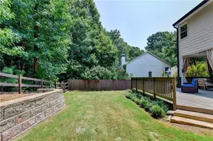 2050 Winthrope Cmns, Alpharetta, GA 30009 - Photo 76