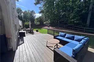 2050 Winthrope Cmns, Alpharetta, GA 30009 - Photo 44