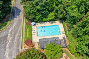 2050 Winthrope Cmns, Alpharetta, GA 30009 - Photo 82