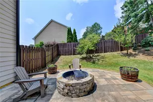 2050 Winthrope Cmns, Alpharetta, GA 30009 - Photo 72