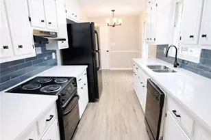 2802 Leisure Woods Ln, Decatur, GA 30034 - Photo 4