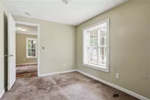 119 Short St, Griffin, GA 30223 - Photo 4