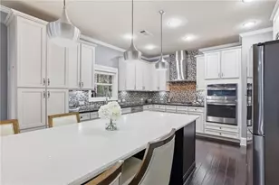 2740 Augeron Ct, Alpharetta, GA 30004 - Photo 10
