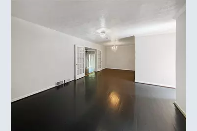 1668 Laurelwood Drive SW, Atlanta, GA 30311 - Photo 4