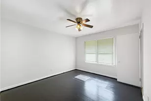 1668 Laurelwood Dr SW, Atlanta, GA 30311 - Photo 12
