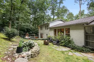 90 Bonnie Ln NE, Sandy Springs, GA 30328 - Photo 28