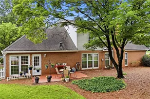 220 Stepping Stone Dr, Alpharetta, GA 30004 - Photo 34