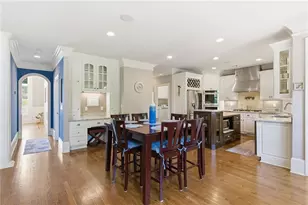 2723 Inglewood Dr, Gainesville, GA 30504 - Photo 10