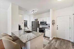 955 Juniper St NE, Atlanta, GA 30309 - Photo 2