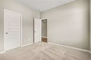 305 Sterling Creek Wy, Loganville, GA 30052 - Photo 18