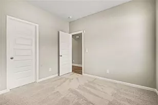 305 Sterling Creek Wy, Loganville, GA 30052 - Photo 16
