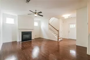 592 Lofty Ln SW, Atlanta, GA 30331 - Photo 2