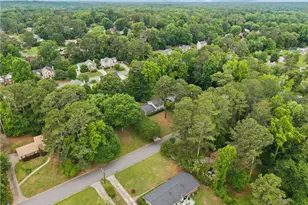 441 Village Green Ct SW, Lilburn, GA 30047 - Photo 54