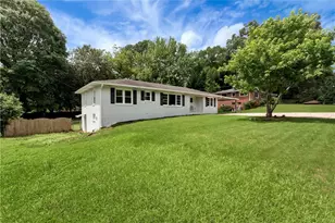 144 Windy Hill Rd SW, Marietta, GA 30060 - Photo 2