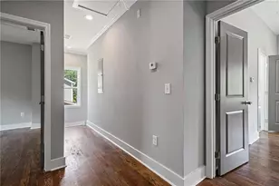 1005 Birch St SW, Atlanta, GA 30310 - Photo 10