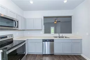 6137 Rockaway Rd, Atlanta, GA 30349 - Photo 6