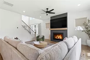 736 Keystone Dr, Woodstock, GA 30188 - Photo 16