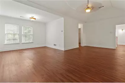 1593 Walkway Court SW, Lilburn, GA 30047 - Photo 32