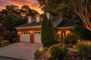 1509 Sheridan Walk NE, Atlanta, GA 30324 - Photo 2