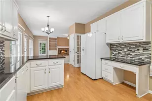8215 Stonebrook Ct, Cumming, GA 30040 - Photo 12