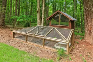 8215 Stonebrook Ct, Cumming, GA 30040 - Photo 36