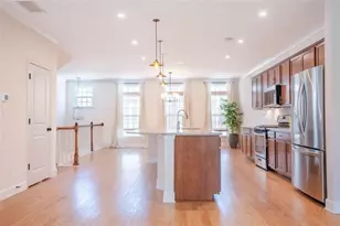 1059 Caruso Dr, Buford, GA 30518 - Photo 2