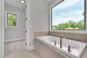 7062 Hammock Trail, Gainesville, GA 30506 - Photo 14