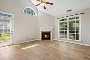 3311 Castleberry Village Dr, Cumming, GA 30040 - Photo 10