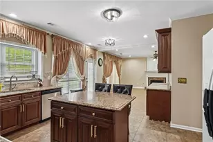 2731 Spindletop Ln NW, Kennesaw, GA 30144 - Photo 16