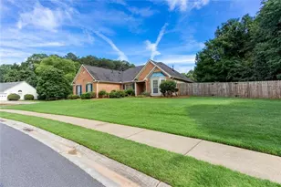 2486 Insdale Trce NW, Acworth, GA 30101 - Photo 4