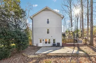 1511 Summerset Dr, Dunwoody, GA 30338 - Photo 46