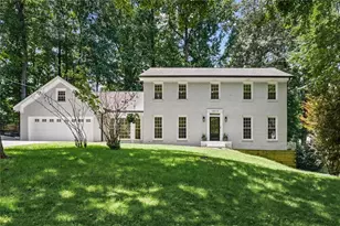 1511 Summerset Dr, Dunwoody, GA 30338 - Photo 1