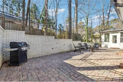 1511 Summerset Drive, Dunwoody, GA 30338 - Photo 26