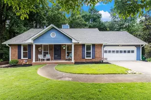 1402 McLendon Dr, Decatur, GA 30033 - Photo 1