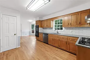 3731 Dunwoody Club Dr, Atlanta, GA 30350 - Photo 8