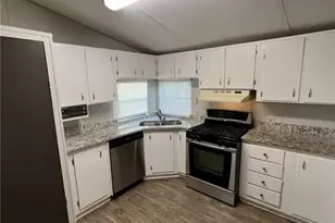 3700 Ash Dr, Buford, GA 30518 - Photo 6