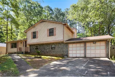 70 Hager Drive, Riverdale, GA 30274 - Photo 2