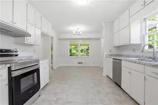 265 Merrydale Dr, Fayetteville, GA 30215 - Photo 6