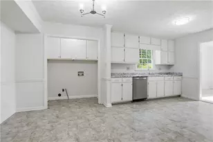 265 Merrydale Dr, Fayetteville, GA 30215 - Photo 8
