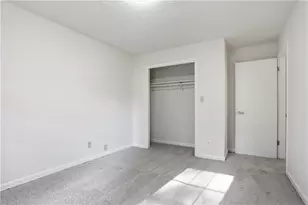 265 Merrydale Dr, Fayetteville, GA 30215 - Photo 12