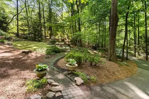 1575 Northridge Road NE, Sandy Springs, GA 30350 - Photo 2